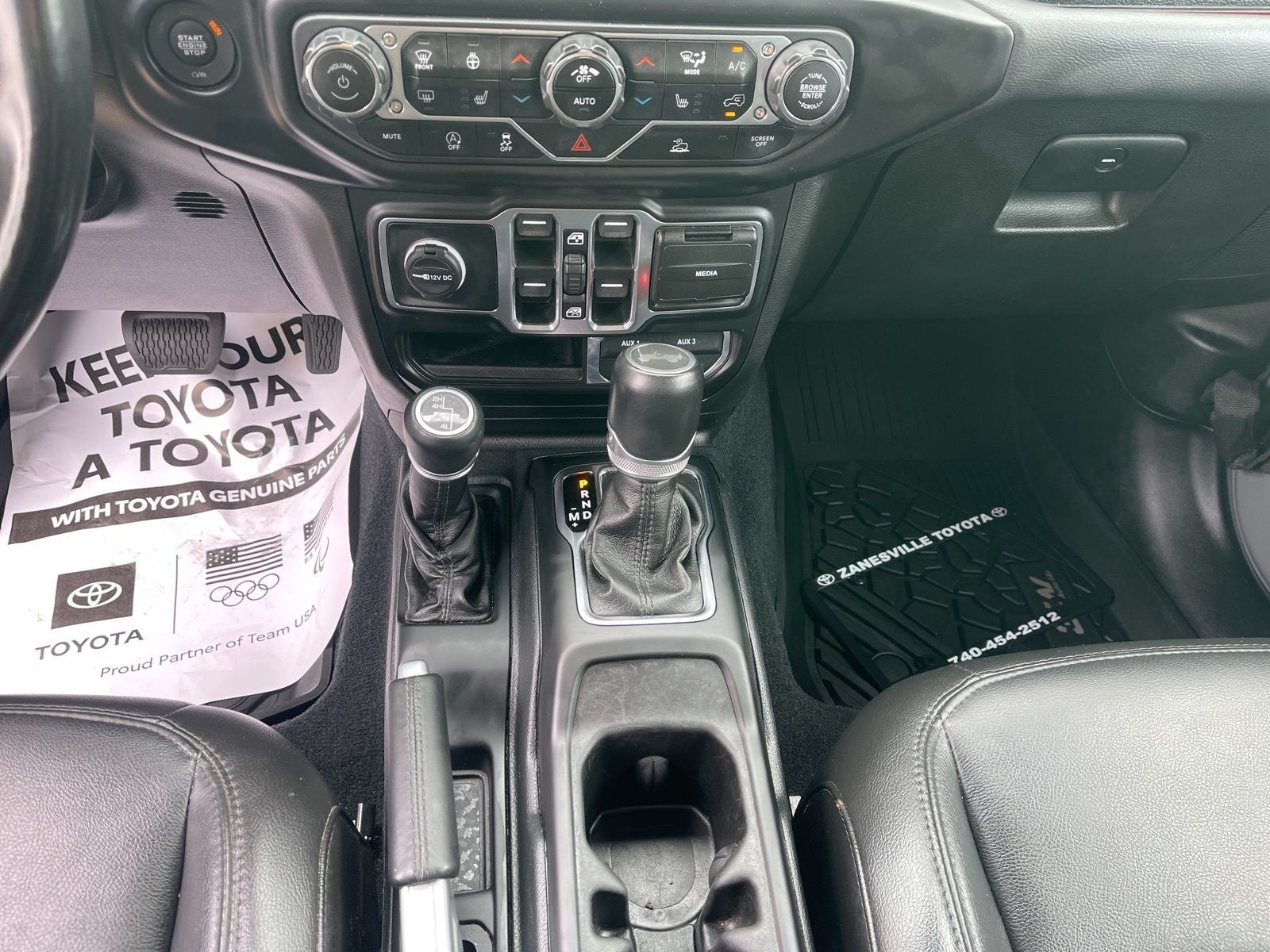 2022 Jeep Wrangler Unlimited Sahara Altitude