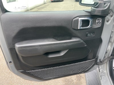2022 Jeep Wrangler Unlimited Sahara Altitude