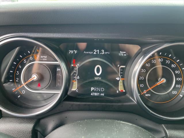 2022 Jeep Wrangler Unlimited Sahara Altitude