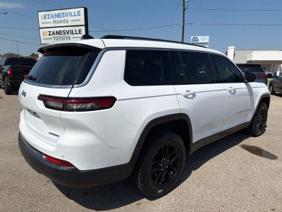2022 Jeep Grand Cherokee L Laredo