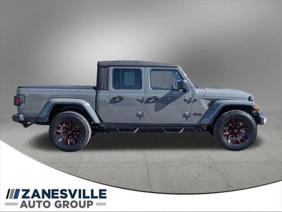 2022 Jeep Gladiator Sport