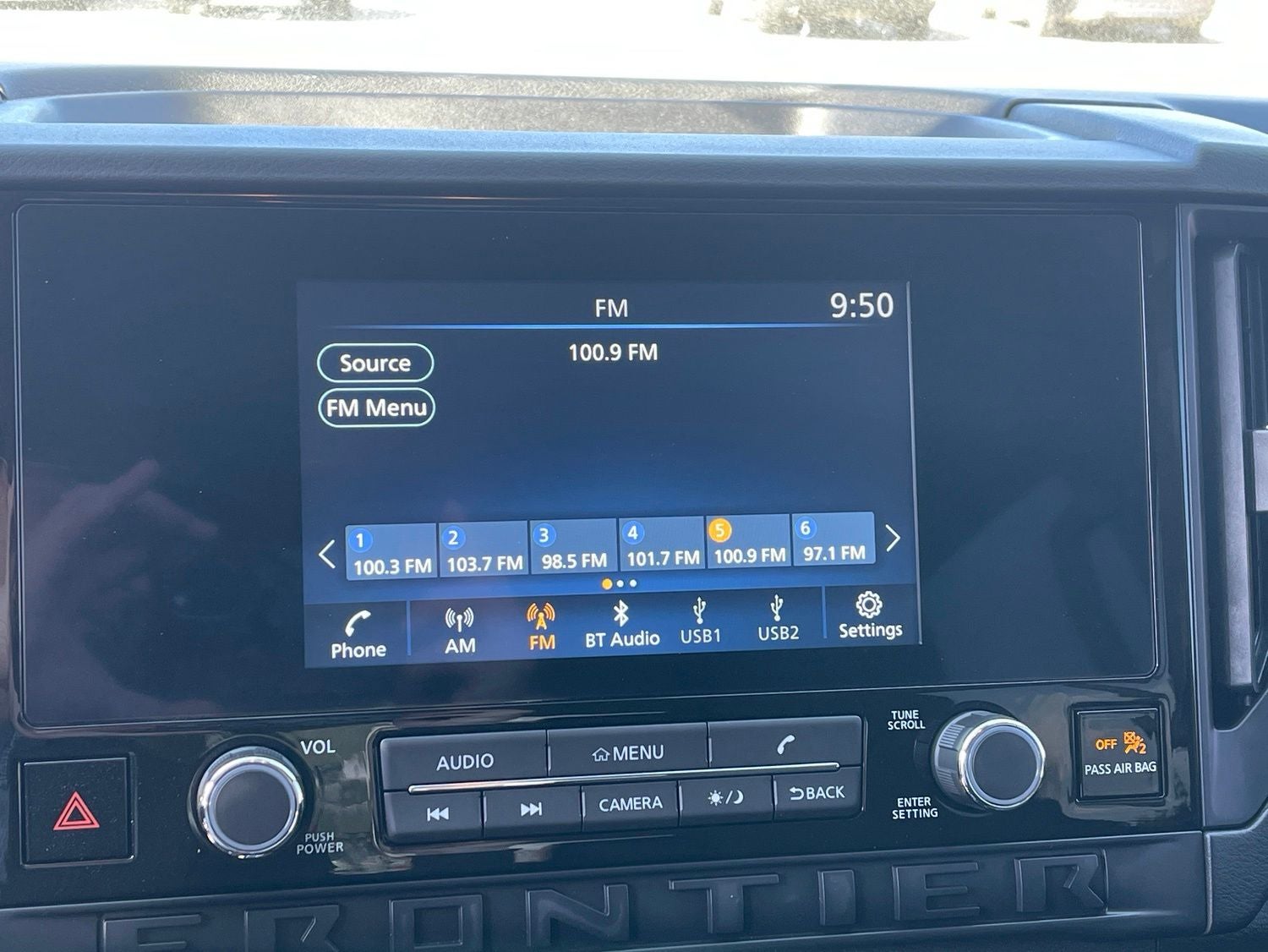 2025 Nissan Frontier S