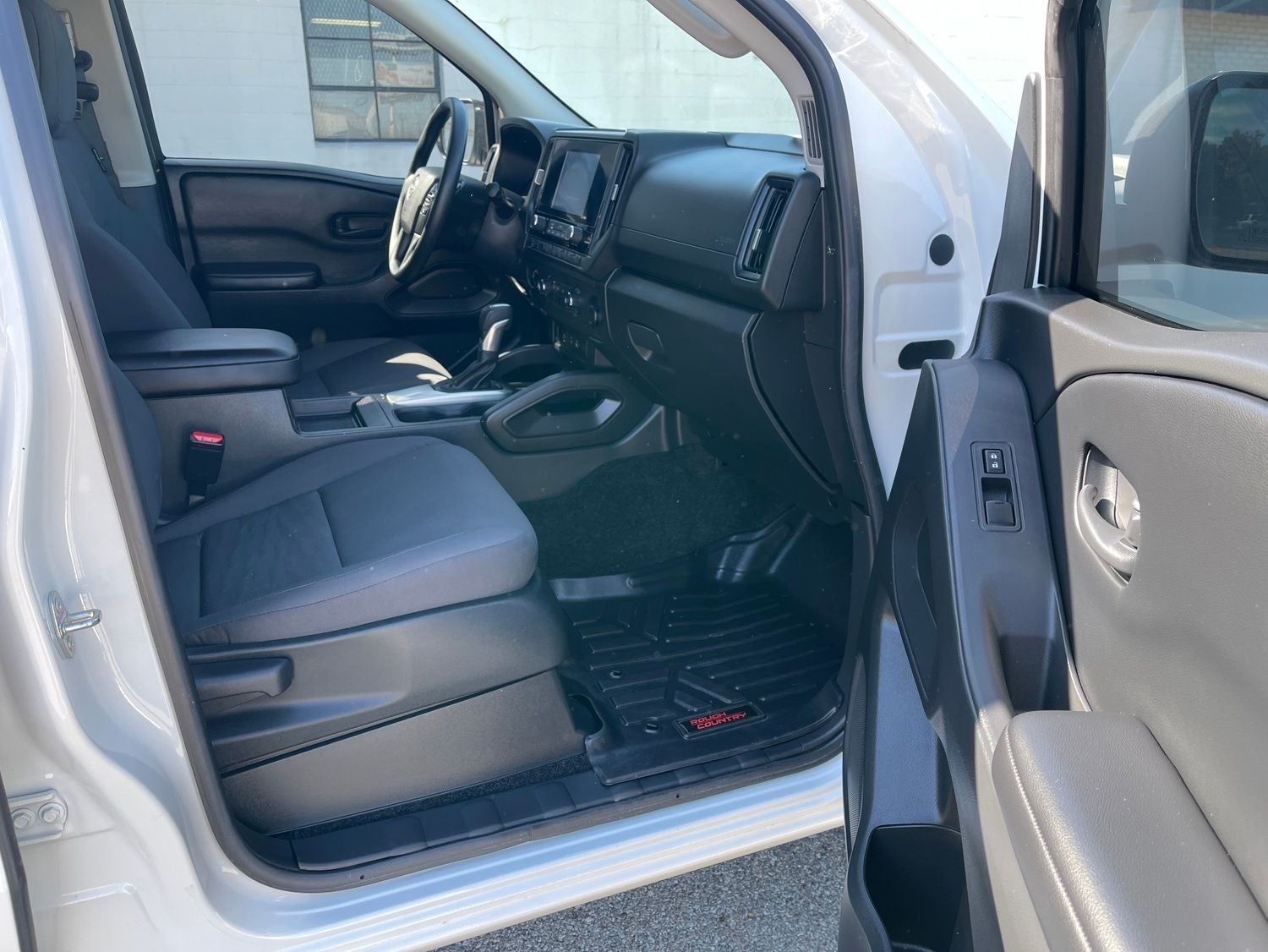 2025 Nissan Frontier S