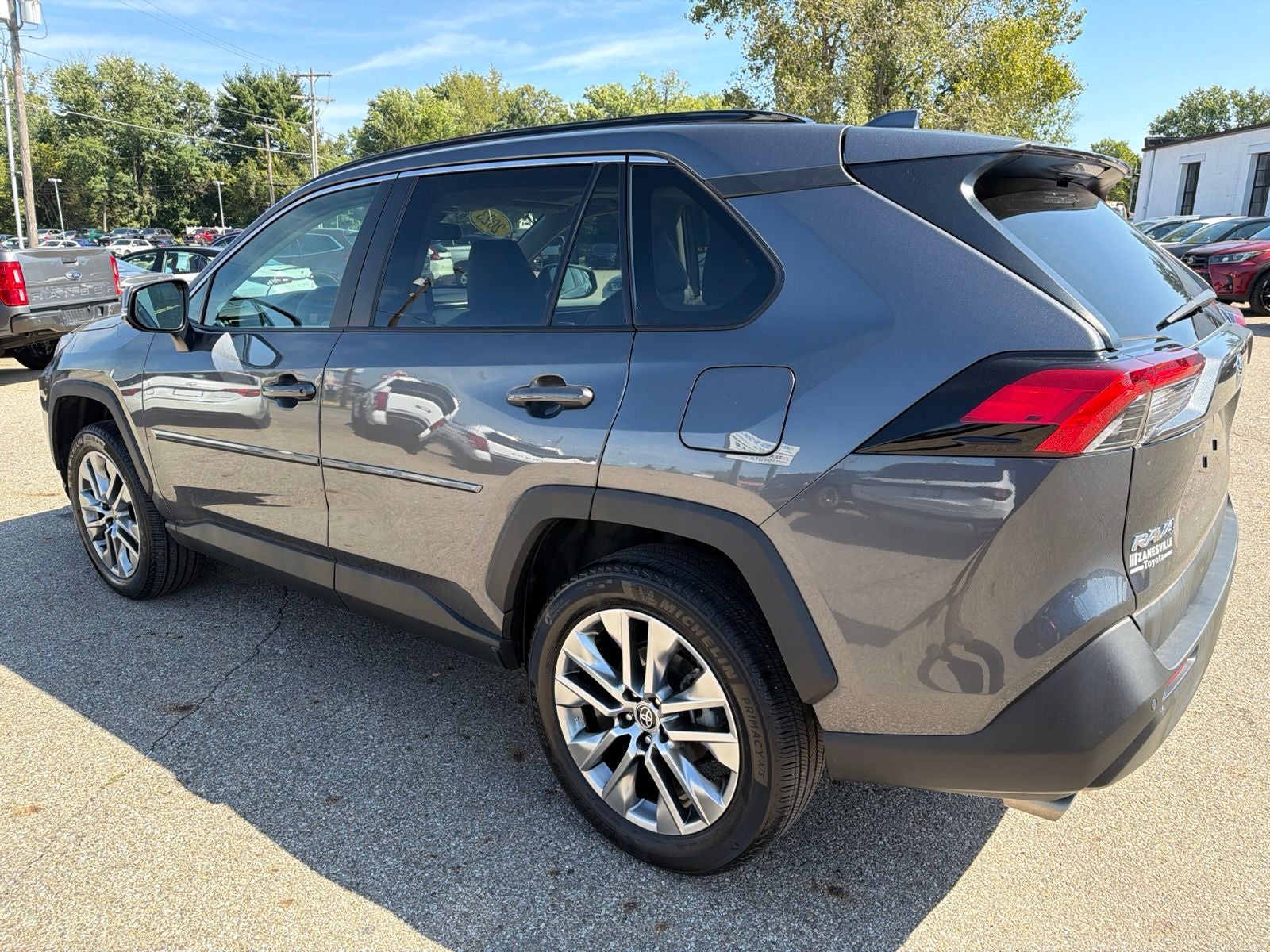 2023 Toyota RAV4 XLE Premium