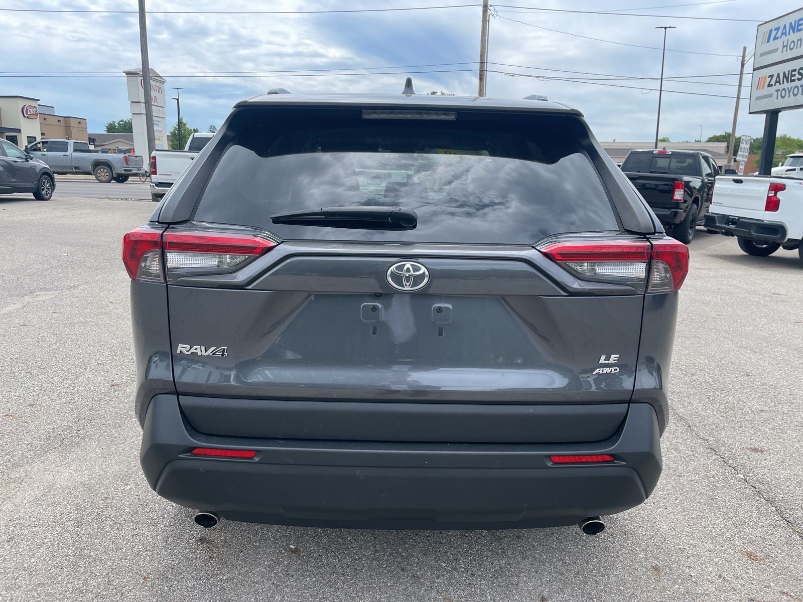 2019 Toyota RAV4 LE