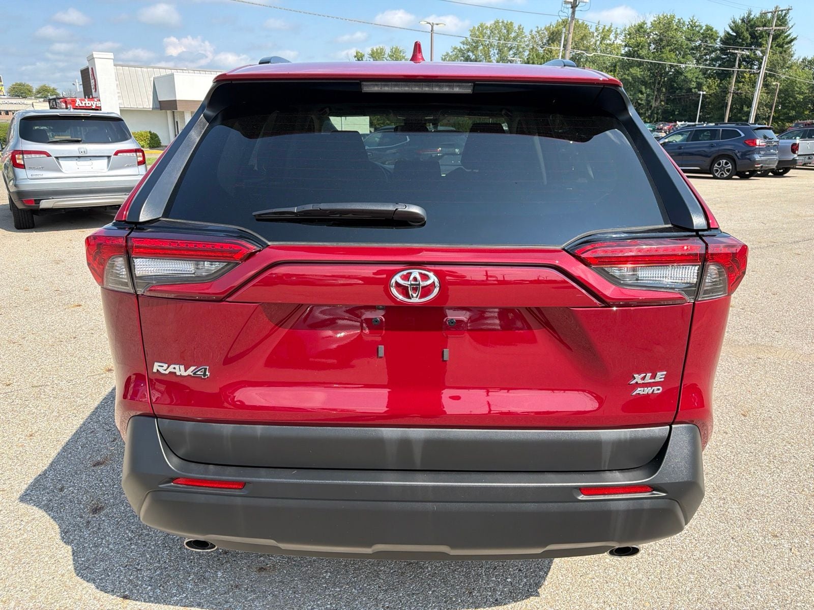 2025 Toyota RAV4 XLE