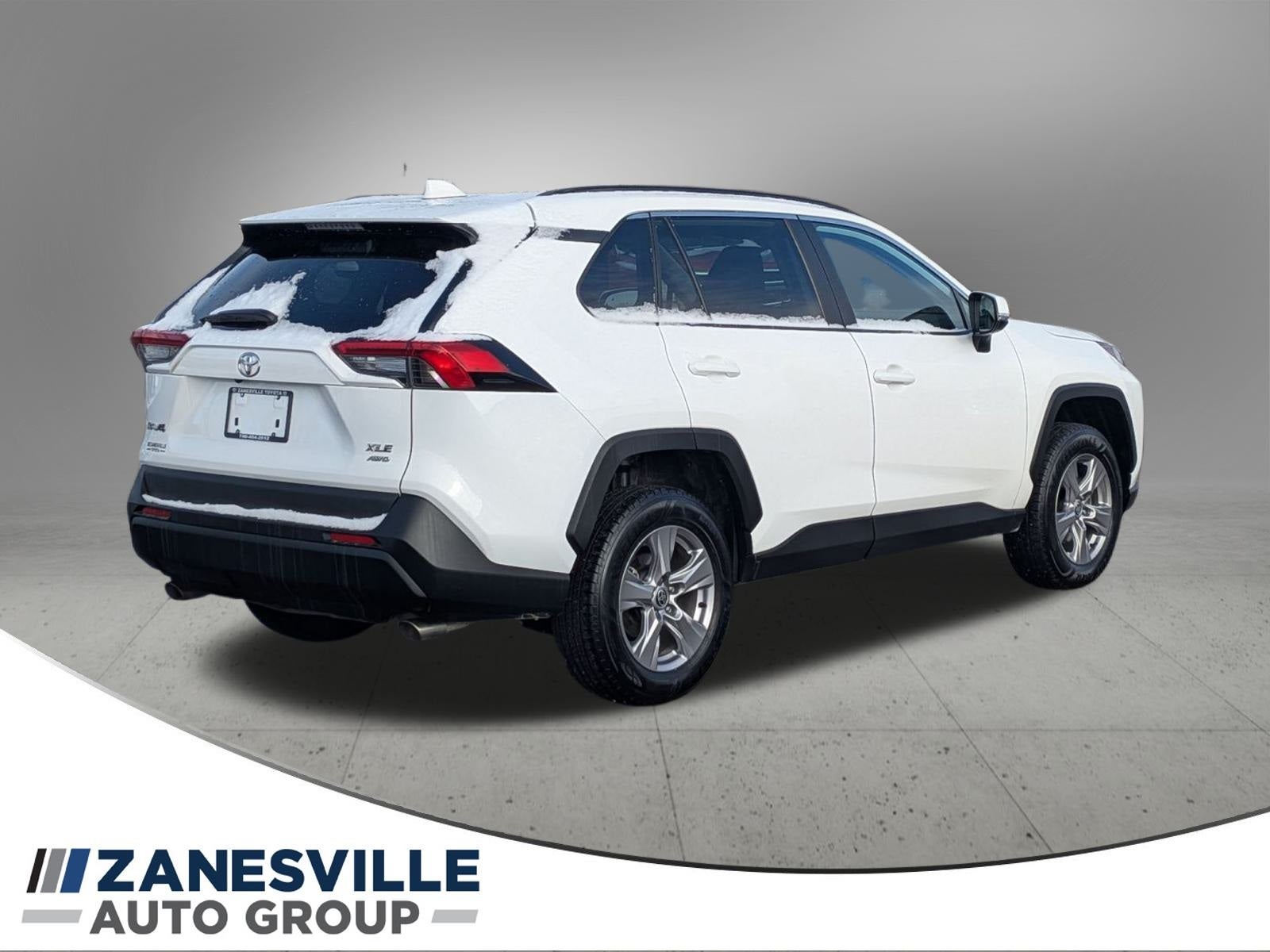 2022 Toyota RAV4 XLE