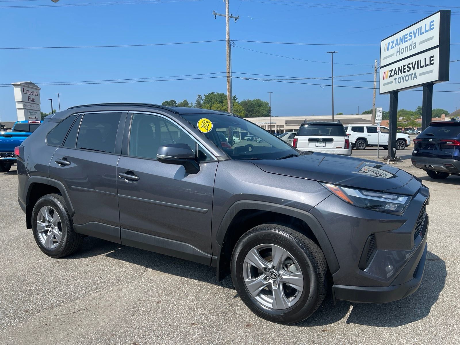 2024 Toyota RAV4 XLE