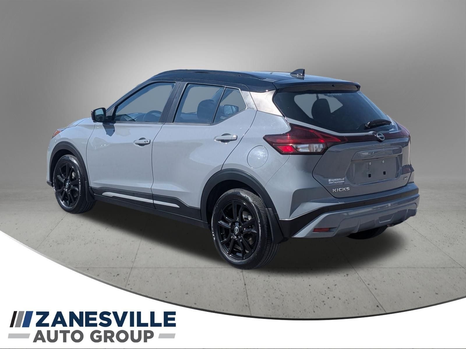 2023 Nissan Kicks SR