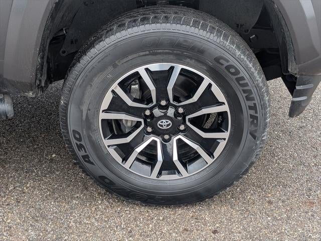 2023 Toyota Tacoma TRD Sport V6