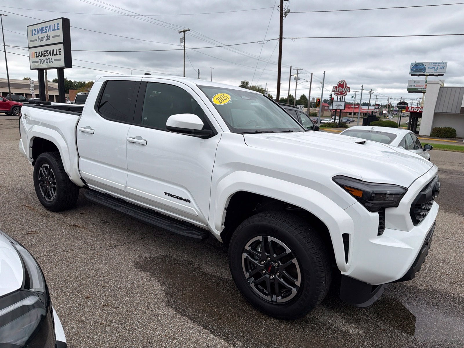 2025 Toyota Tacoma TRD Sport