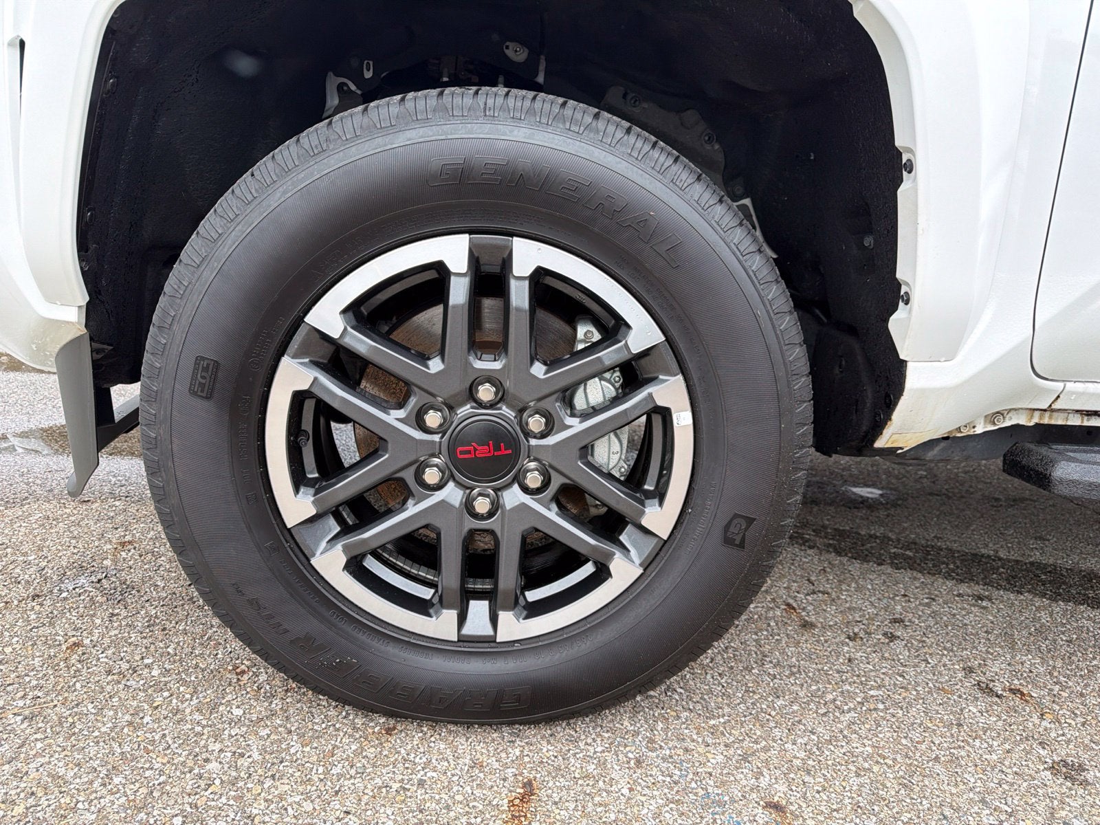 2025 Toyota Tacoma TRD Sport