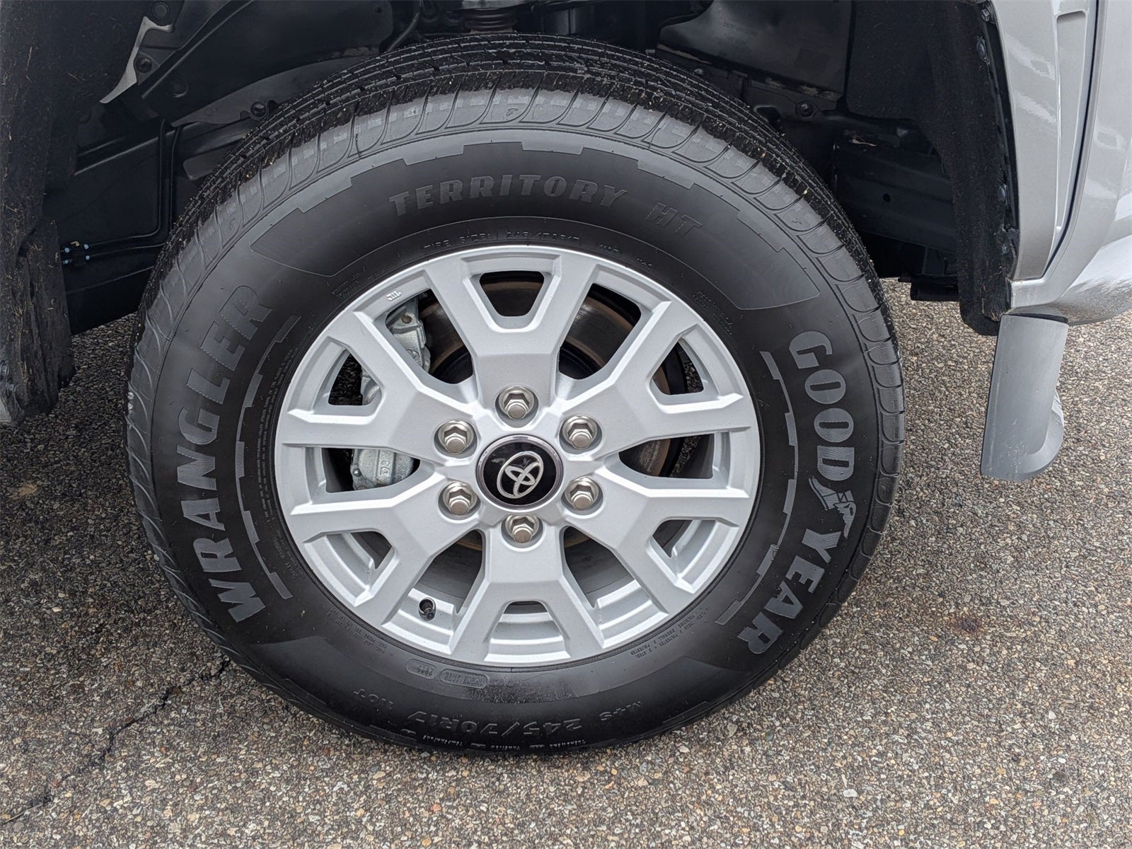 2025 Toyota Tacoma SR