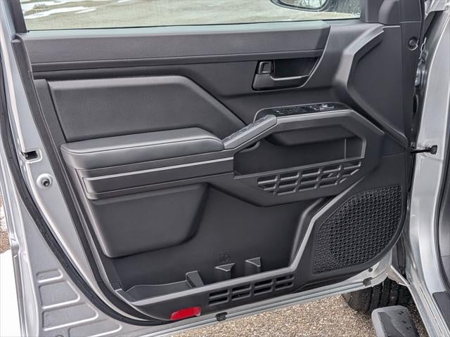 2025 Toyota Tacoma SR