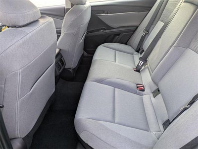 2025 Toyota Camry LE