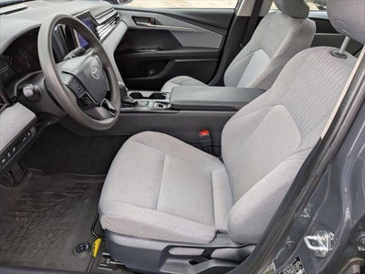 2025 Toyota Camry LE