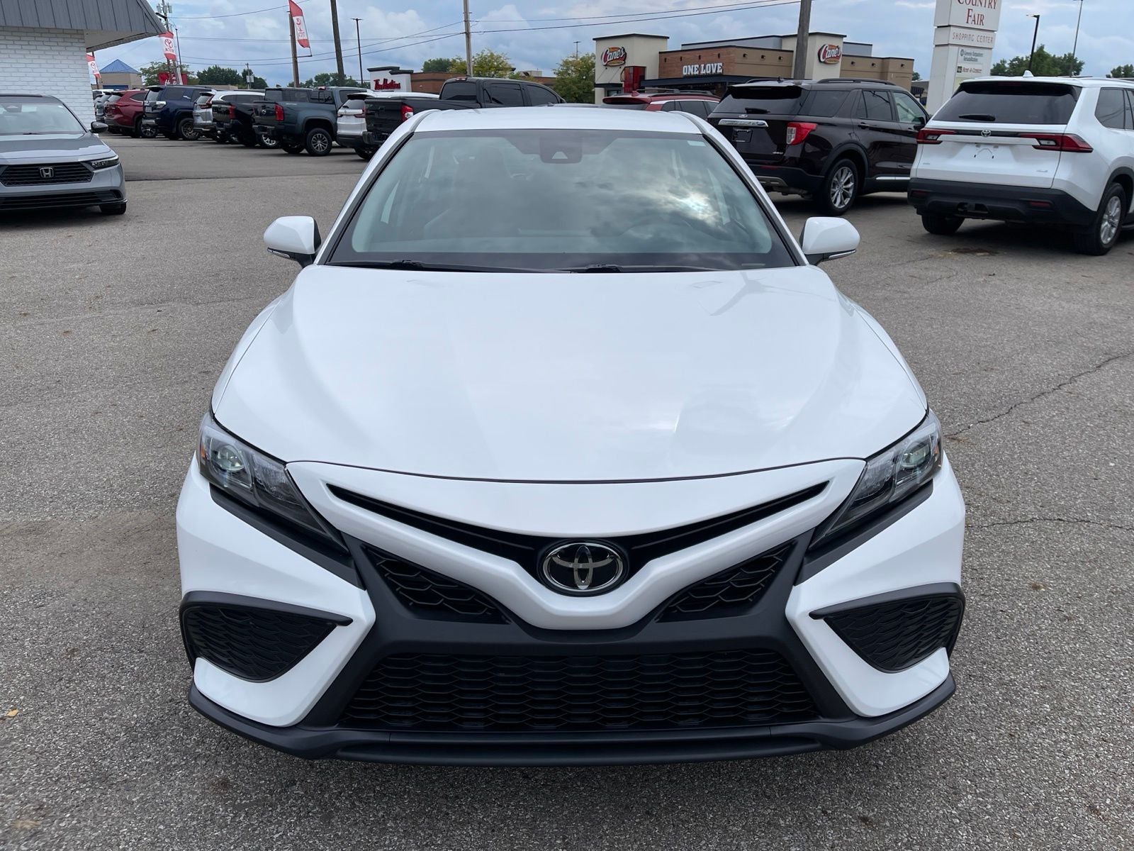 2024 Toyota Camry SE