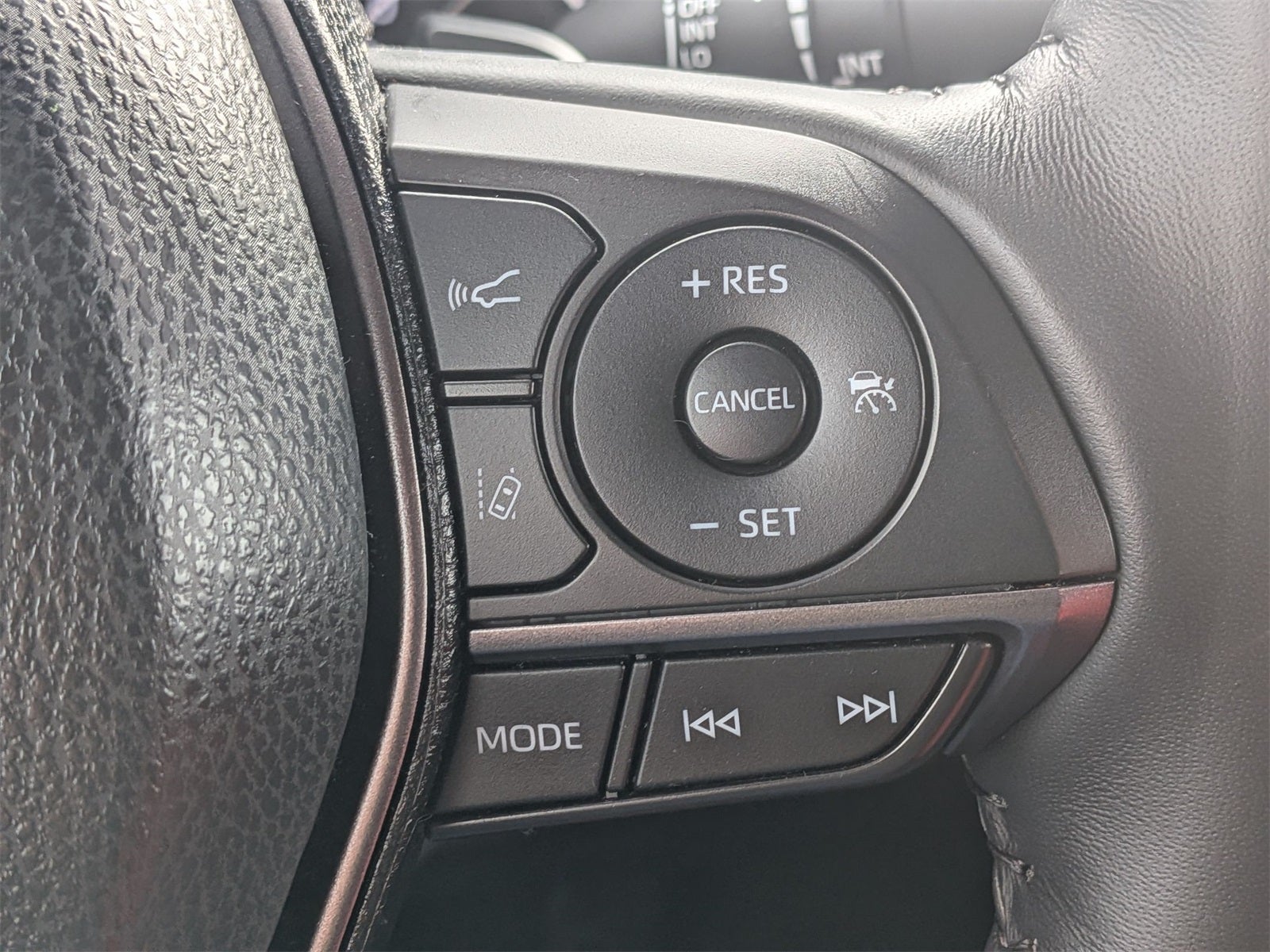 2024 Toyota Camry Hybrid XSE