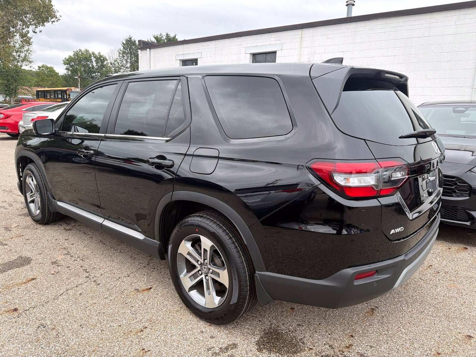 2024 Honda Pilot EX-L 8 Passenger
