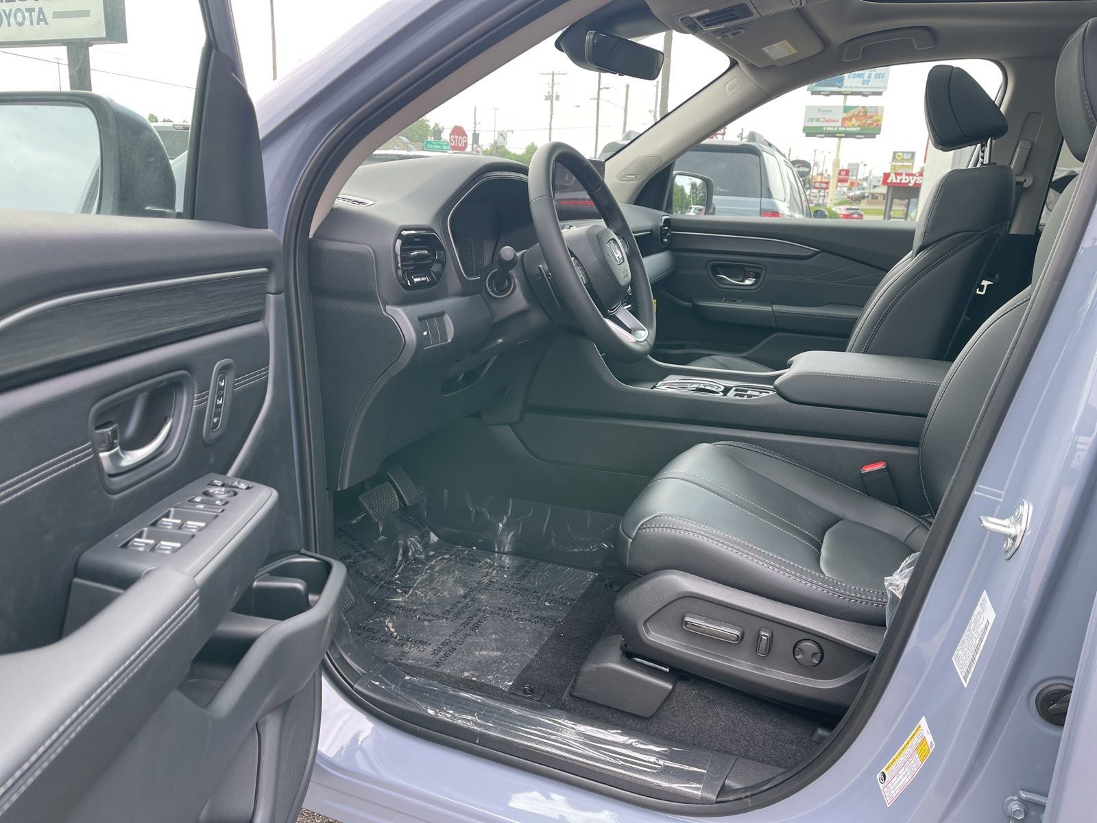 2026 Honda Pilot AWD Touring Blackout