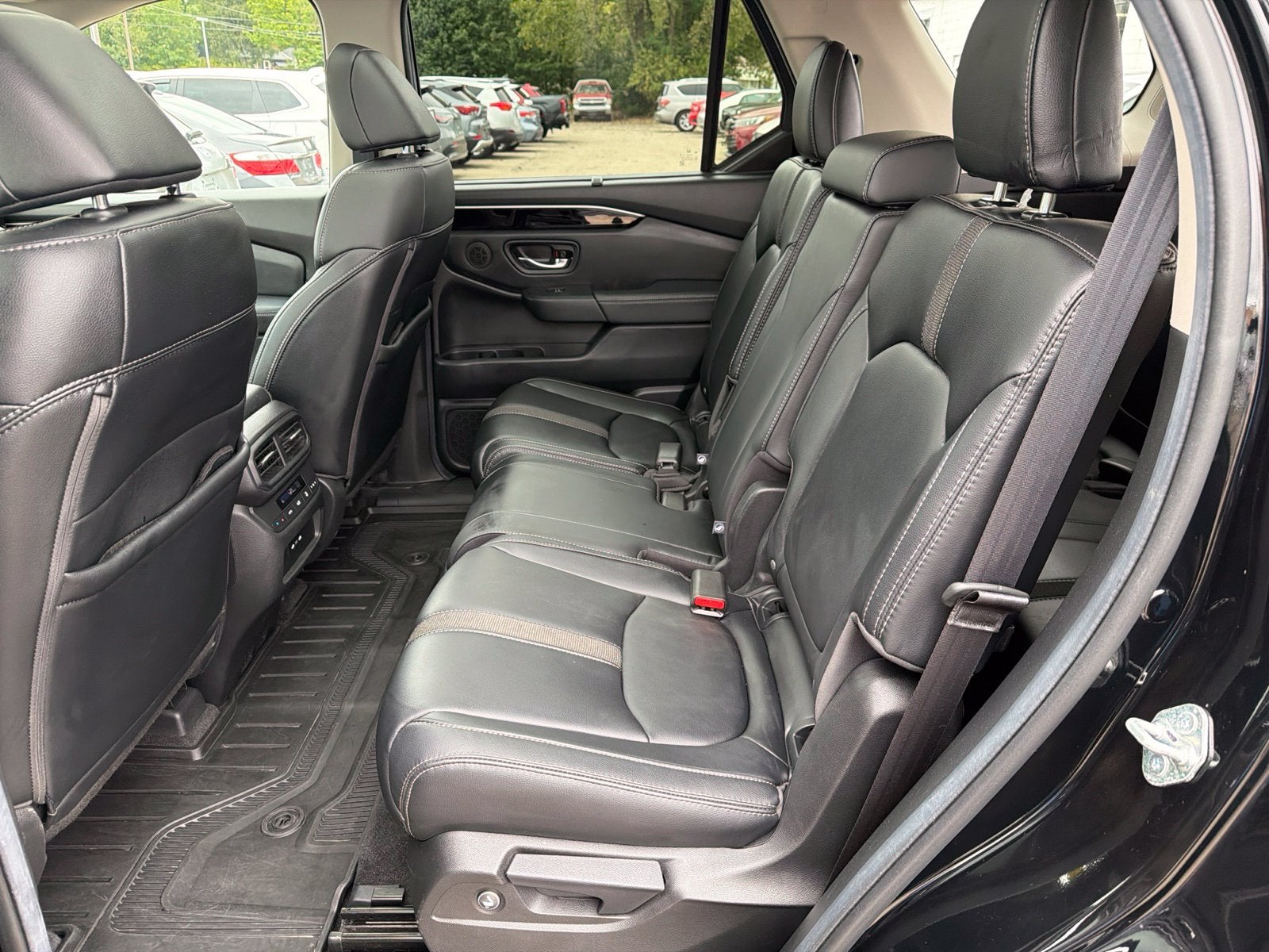 2025 Honda Pilot Touring+ - Photo 18