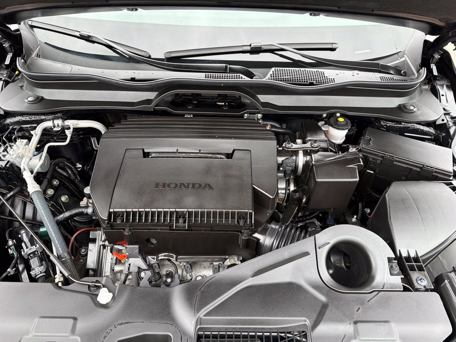 2025 Honda Pilot Touring+ - Photo 22