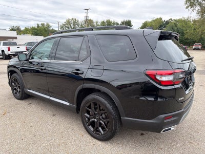 2025 Honda Pilot AWD Touring w/HPD Wheels