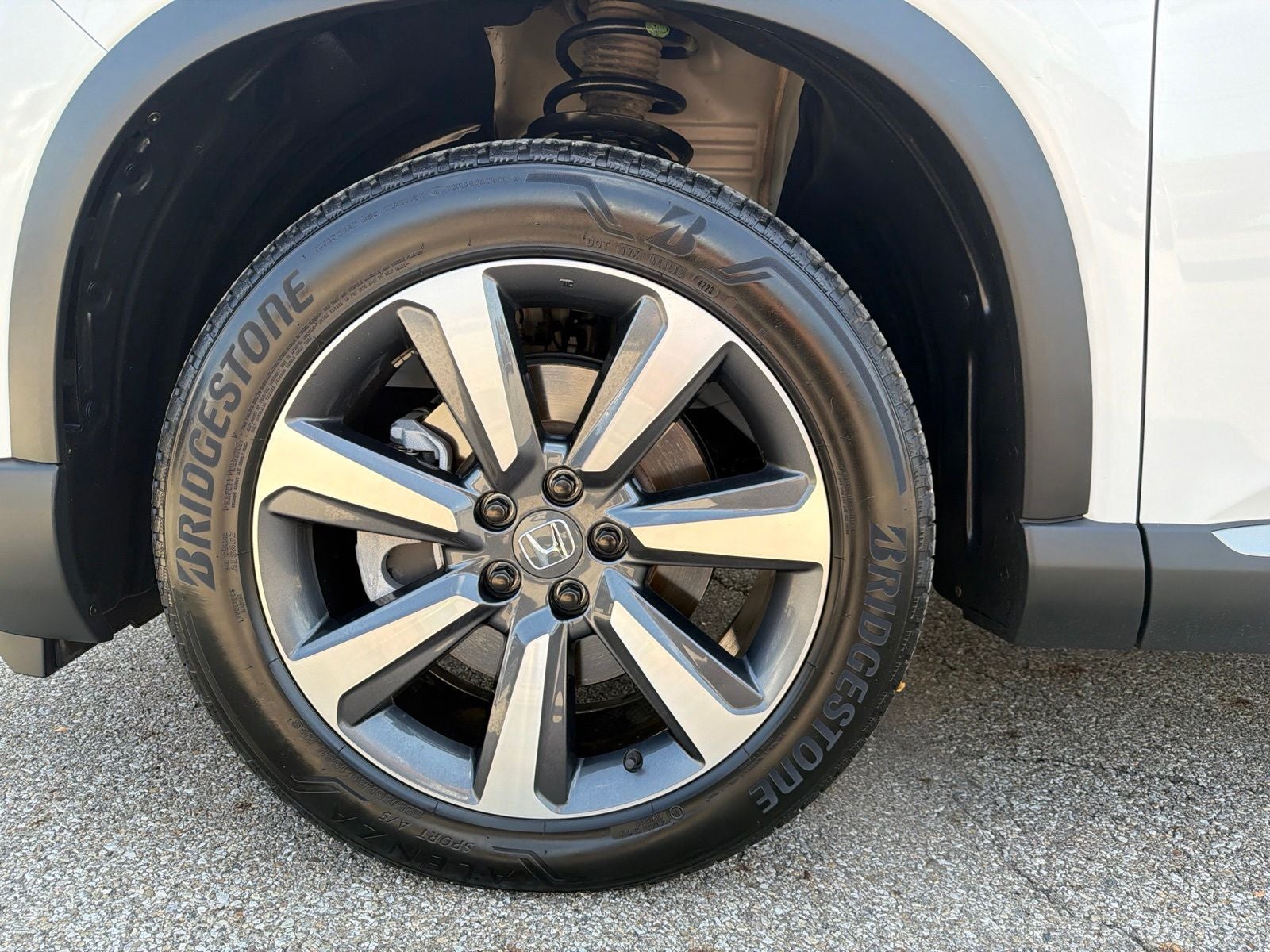 2024 Honda Pilot Touring