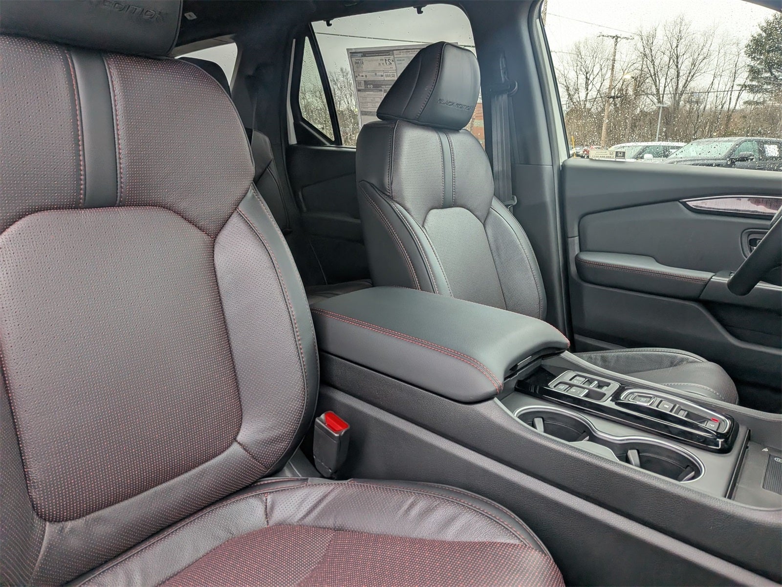 2025 Honda Pilot Black Edition