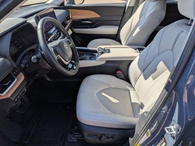 2025 Toyota Grand Highlander Platinum