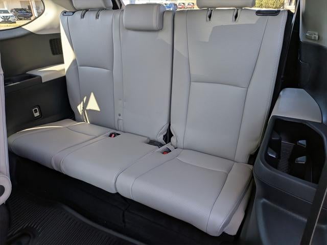 2025 Toyota Grand Highlander Platinum