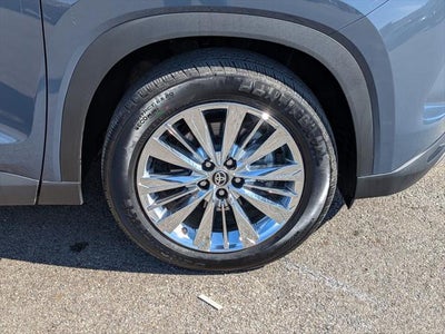 2025 Toyota Grand Highlander Platinum