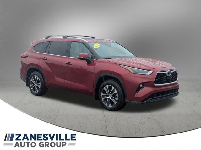 2022 Toyota Highlander Hybrid XLE