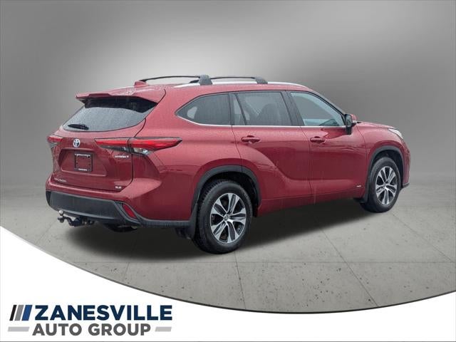 2022 Toyota Highlander Hybrid XLE
