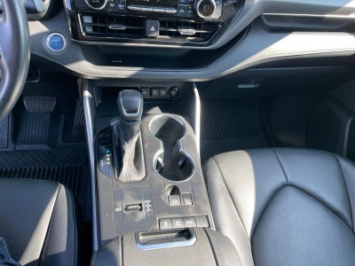 2020 Toyota Highlander Hybrid XLE
