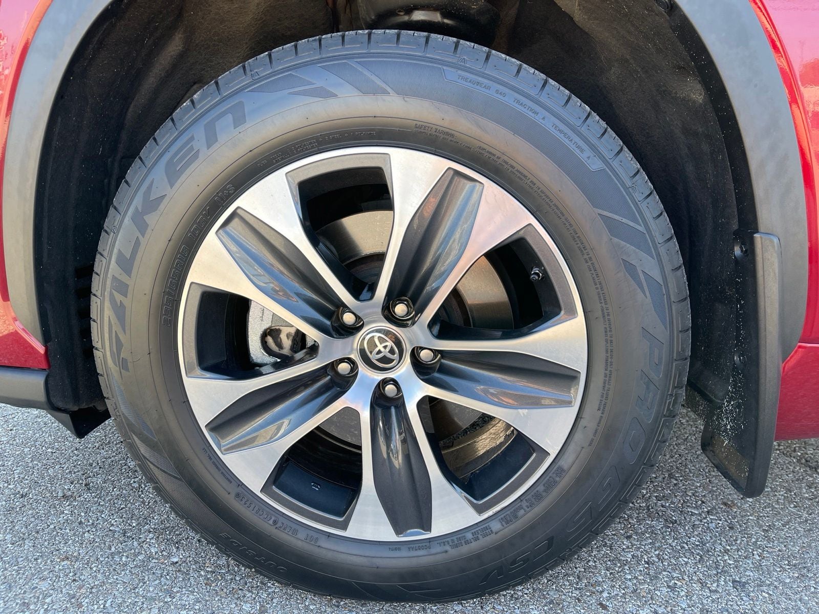 2020 Toyota Highlander Hybrid XLE