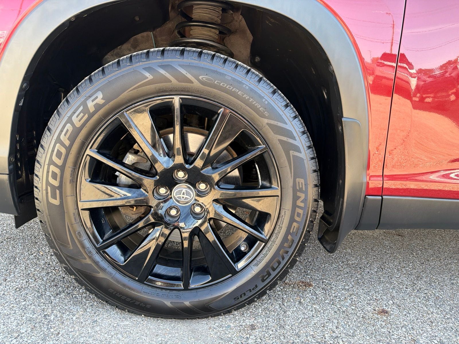 2019 Toyota Highlander SE