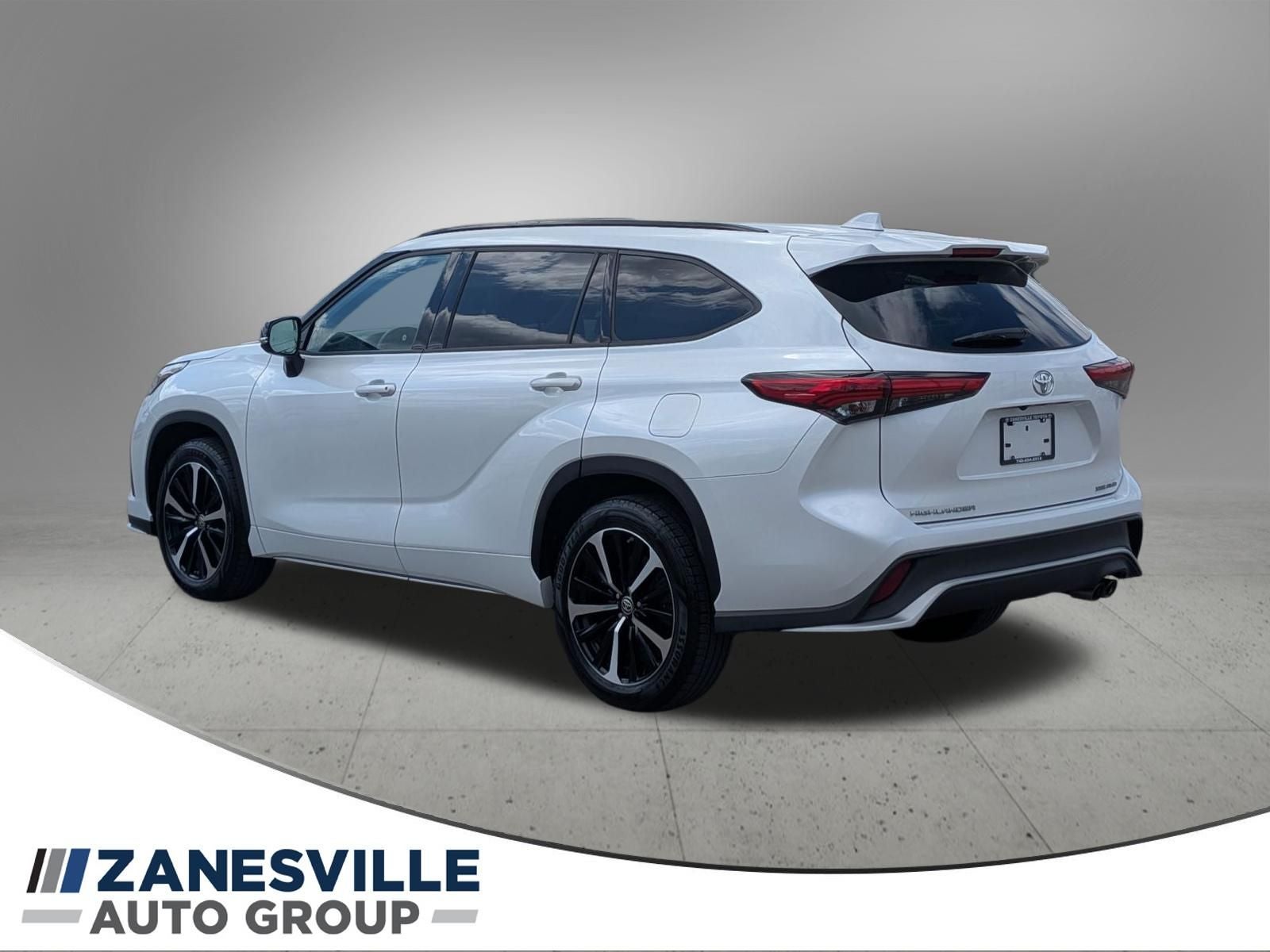 2022 Toyota Highlander XSE