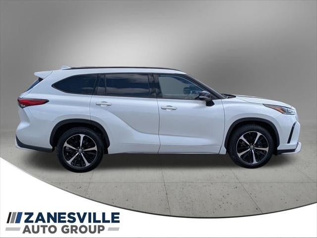 2022 Toyota Highlander XSE