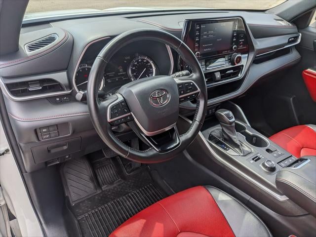 2022 Toyota Highlander XSE