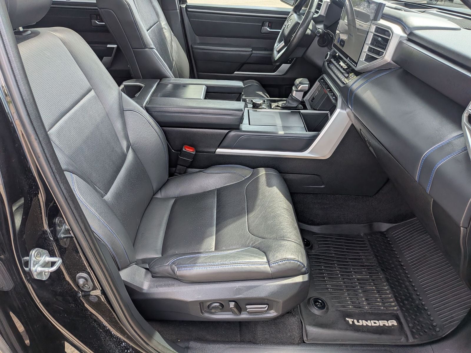 2022 Toyota Tundra Platinum