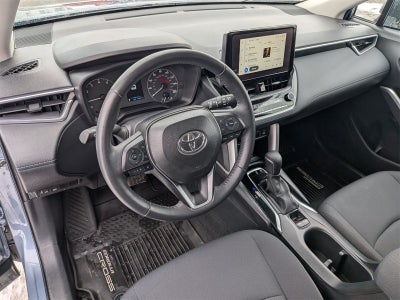 2024 Toyota Corolla Cross LE