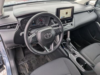 2024 Toyota Corolla Cross LE
