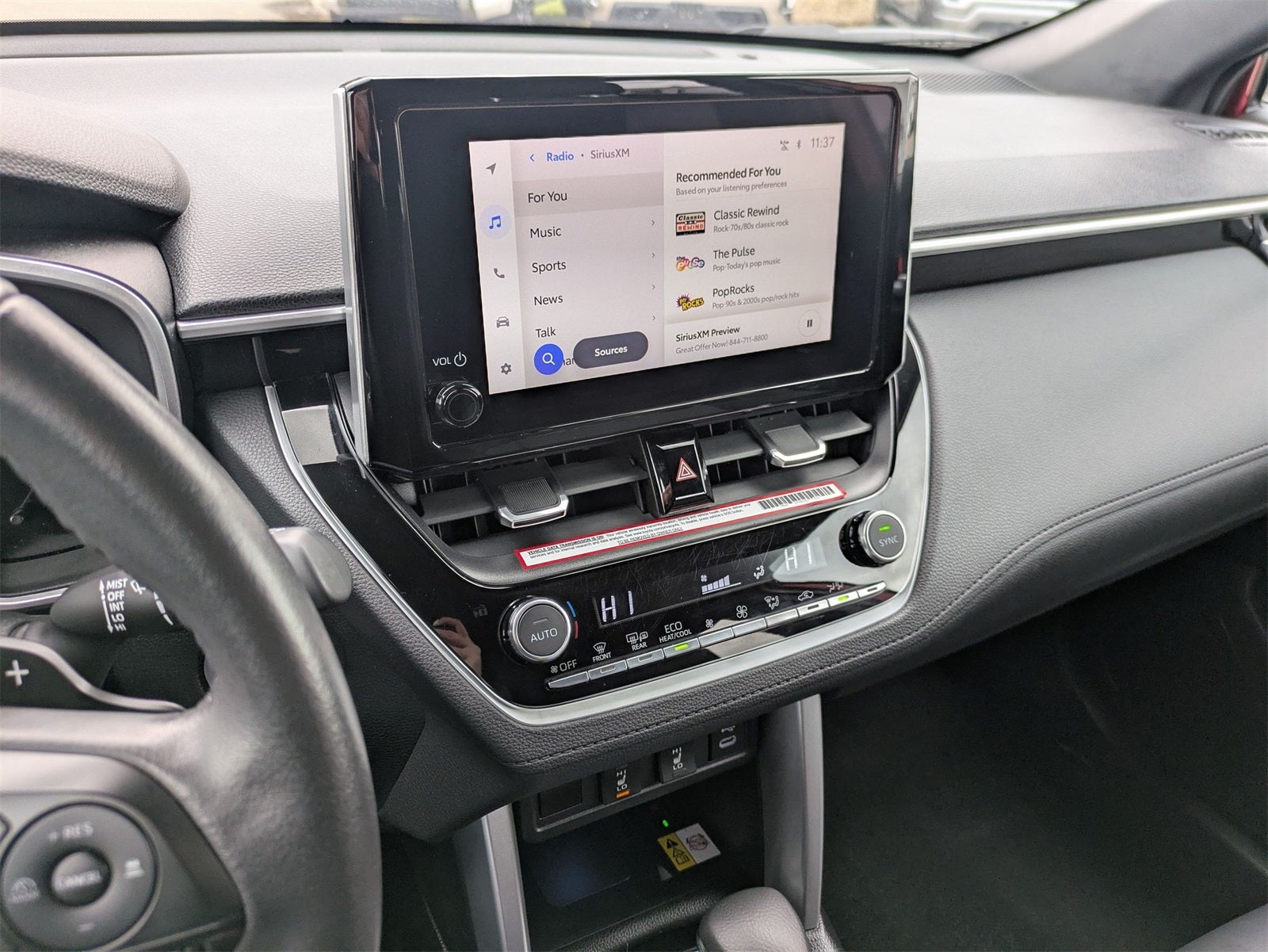 2023 Toyota Corolla Cross Hybrid XSE