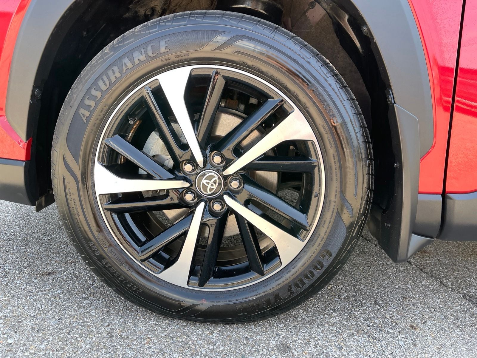 2023 Toyota Corolla Cross Hybrid XSE