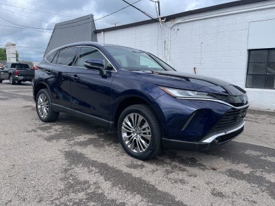 2024 Toyota Venza XLE