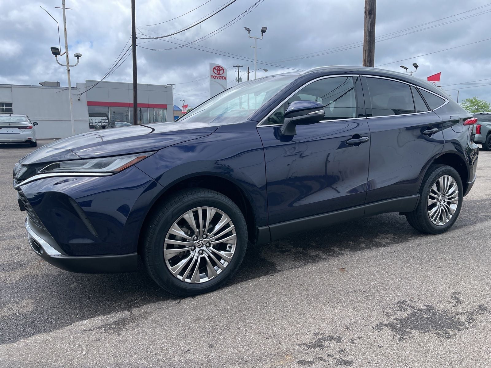 2024 Toyota Venza XLE