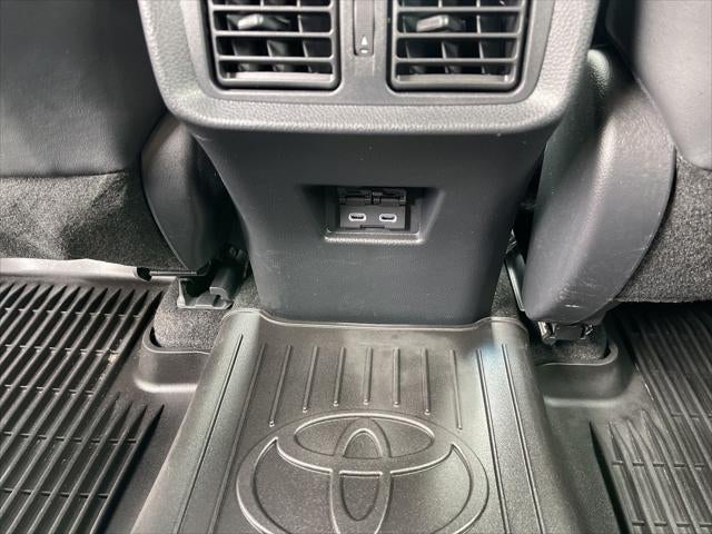 2024 Toyota Venza XLE