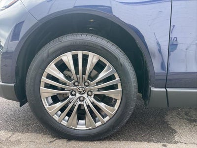 2024 Toyota Venza XLE