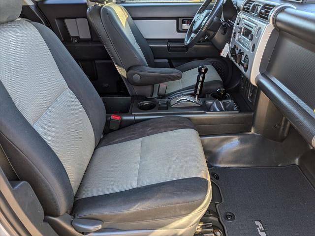 2013 Toyota FJ Cruiser Base